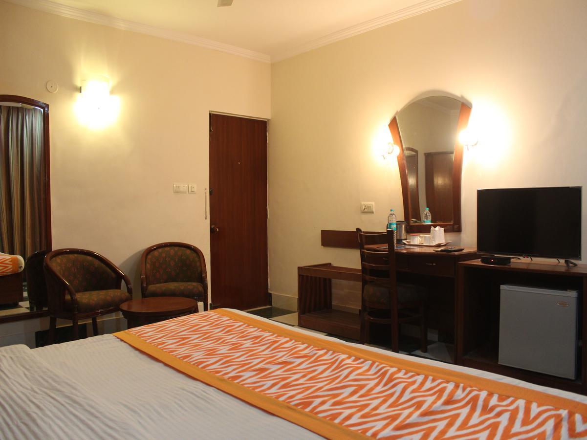 Oyo 5232 Kwality Hotel Dehradun Dış mekan fotoğraf